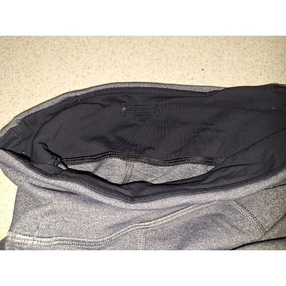 LULULEMON Pace Rival Crop Size 4 Leggings Gray & Black Pockets - Picture 3 of 4